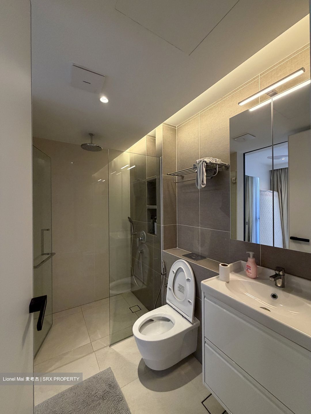 Eng Aun Park (D11), Terrace #602883751